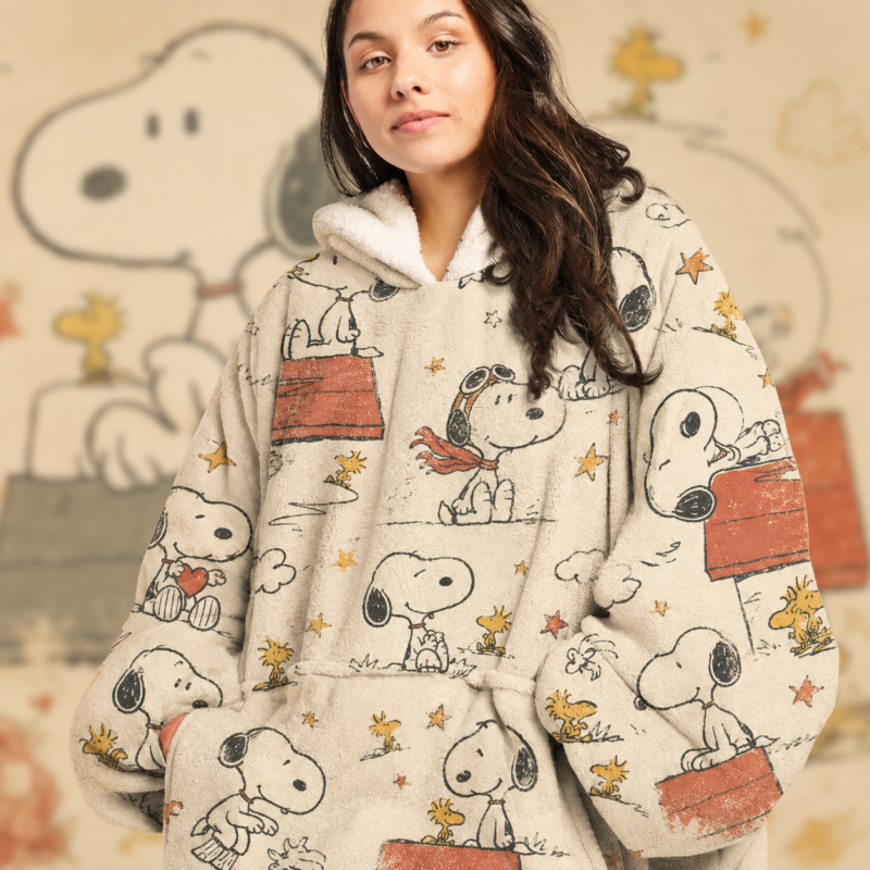 Lovely - Snoopy Playful Blanket Hoodie
