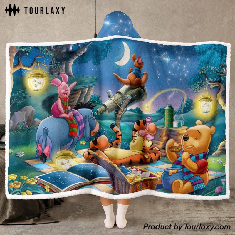 Winie The Pooh Wearable Hooded Blanket v8